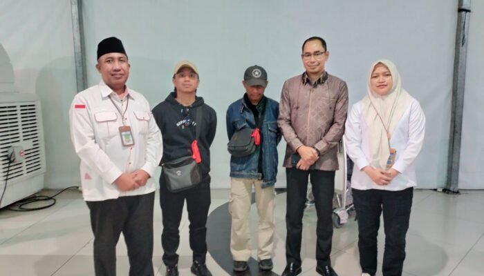 Dua Mahasiswa Polman Dievakuasi dari Iran, Pemprov Sulbar Fasilitasi Kepulangan Sementara