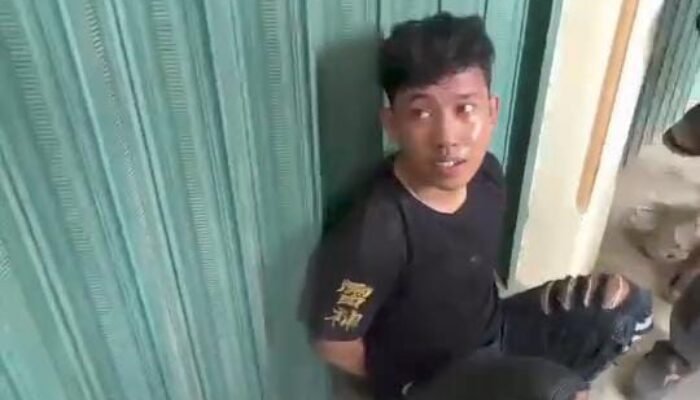 Pelaku Curanmor Terkepung Warga Gandus