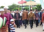 Bupati Muaro Jambi Sambut Menhut Tanam 99 Pohon di Ponpes Kumpeh Daaru Attauhid
