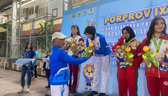 Kickboxing Kota Malang Persembahkan Medali Emas Porprov IX Jatim 2025