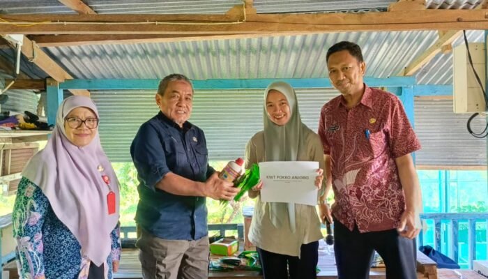 Bantuan Bibit dari Pemprov Sulbar Disambut Gembira Oleh Petani Majene