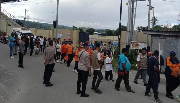Polres Fakfak Kawal Pembukaan Temu Raya III Guru Sekolah Minggu GKI Se-Tanah Papua