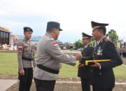 AKP Iwan Gunawan Dana dan AKP Dony Purna Tugas, Polres Kapuas Hulu Beri Penghargaan