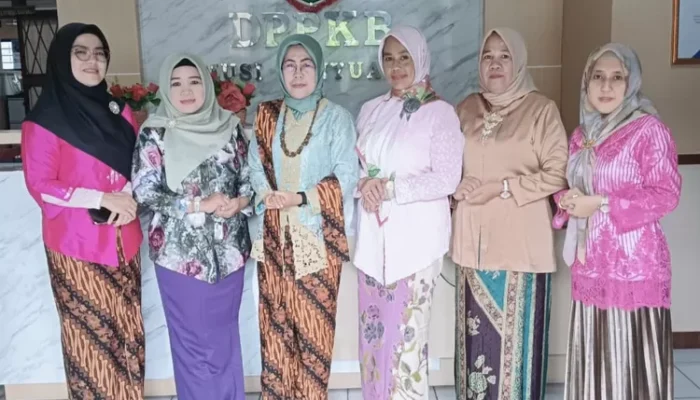 Semarak Hari Kartini, DPPKB Muba Tampilkan Semangat Emansipasi Lewat Balutan Kebaya
