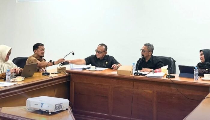 DPRD Sulbar dan BPKPD Bahas Pertanggungjawaban APBD 2024