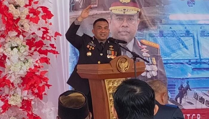 Syukuran HUT Bhayangkara Ke -79, Kapolres Fakfak Butuh Kritikan Pedas