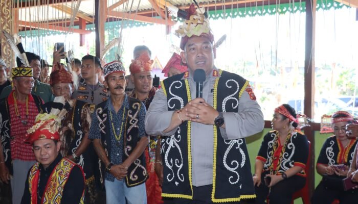 Kapolres Kapuas Hulu Tekankan Pentingnya Toleransi