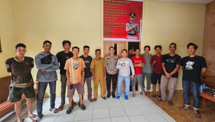 Resahkan Masyarakat, Polsek Silat Hilir Gelar Sosialisasi Larangan Knalpot Brong