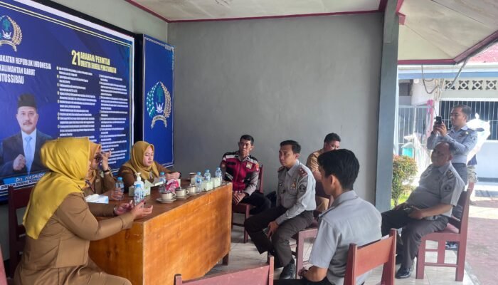 Didampingi Polsek Putussibau Selatan, Rutan Kelas IIB Putussibau Gelar Tes Urine