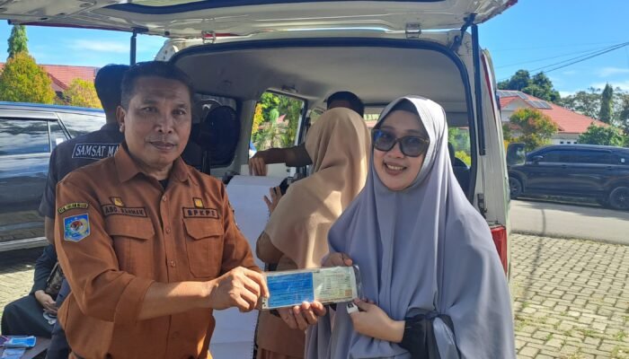 Samsat Keliling Permudah ASN Sulbar Bayar Pajak Kendaraan