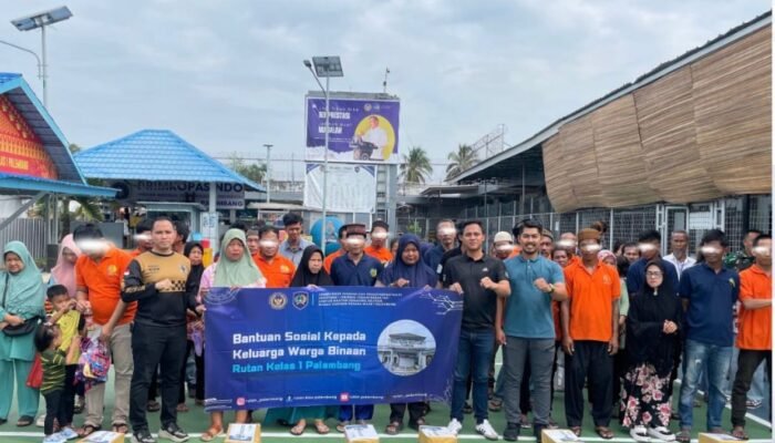 Jumat Barokah, Rutan Kelas I Palembang Salurkan 40 Paket Sembako Untuk Keluarga WBP dan Masyarakat