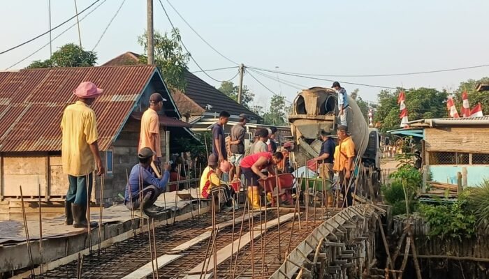Pemdes Bukit Batu Tegaskan Komitmen Transparansi dan Pembangunan Desa