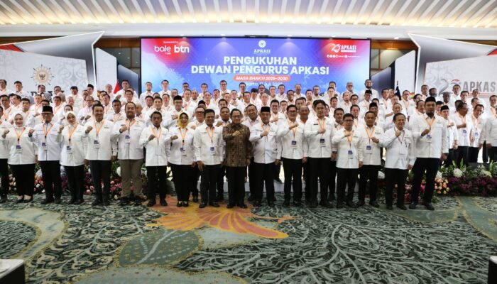 Bupati Kapuas Hulu Duduki Jabatan Wakil Bendahara Umum APKASI