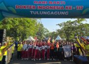 Bupati Tulungagung Lepas Jalan Sehat di Peringatan Hari Bakti Dokter Indonesia ke-117