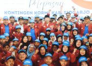 Bupati Subandi Lepas Keberangkatan Ratusan Kontingen Kormi Sidoarjo Menuju Fornas VIII di NTB