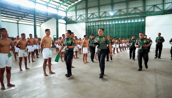 Pangdam II/Sriwijaya Pimpin Sidang Pantukhir Penerimaan Tamtama Gelombang II TA 2025