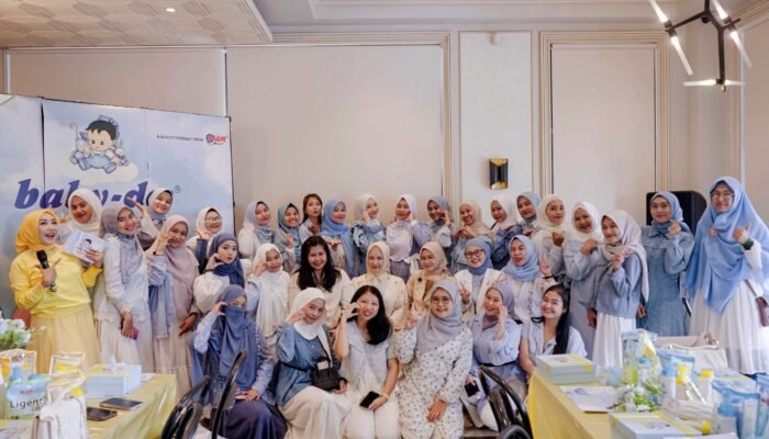 Baby-Dee Kuatkan Literasi Ibu Muda Palembang