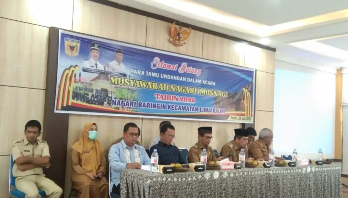 Antusias Masyarakat Hadiri Musnag Nagari Baringin Yang Berada Dipusat Kota Batusangkar