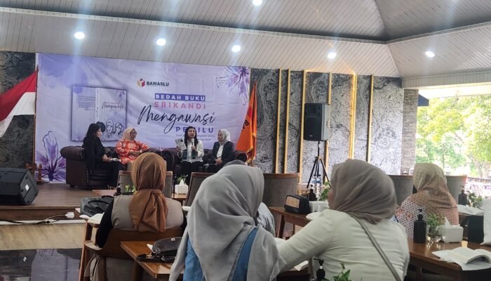 Bedah Buku Srikandi Mengawasi, Sejumlah Kisah Perempuan di Pemilu 2024