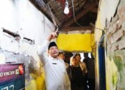 Bupati Sidoarjo Subandi Sidak RTLH di Bluru Kidul dan Magersari, Langsung Direnovasi