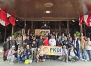 Bupati Tulungagung Lepas Keberangkatan Tim Sepakbola Kades ke PKDI Cup Jatim 2025