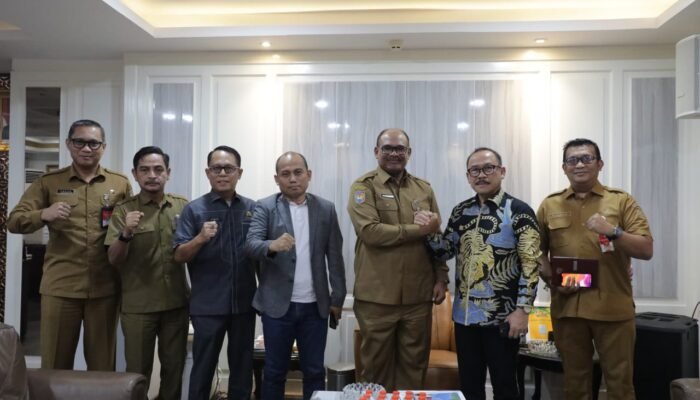 Gubernur Suhardi Duka Temui Ditjen Bina Adwil Kemendagri, Usulkan Status Daerah Kepulauan