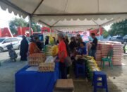 Pemprov Sulbar Gelar Pasar Murah di Sekitaran Stadion Manakarra, Harga Beras Mengalami Penurunan