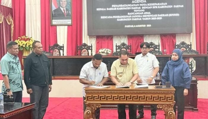 Menuju Fakfak Membara, Bupati Teken Nota Kesepakatan RPJMD 2025 – 2029