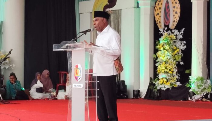 Wabup Fakfak Sebut Tanah Papua Menjadi Tonggak Persatuan Seluruh Umat Beragama
