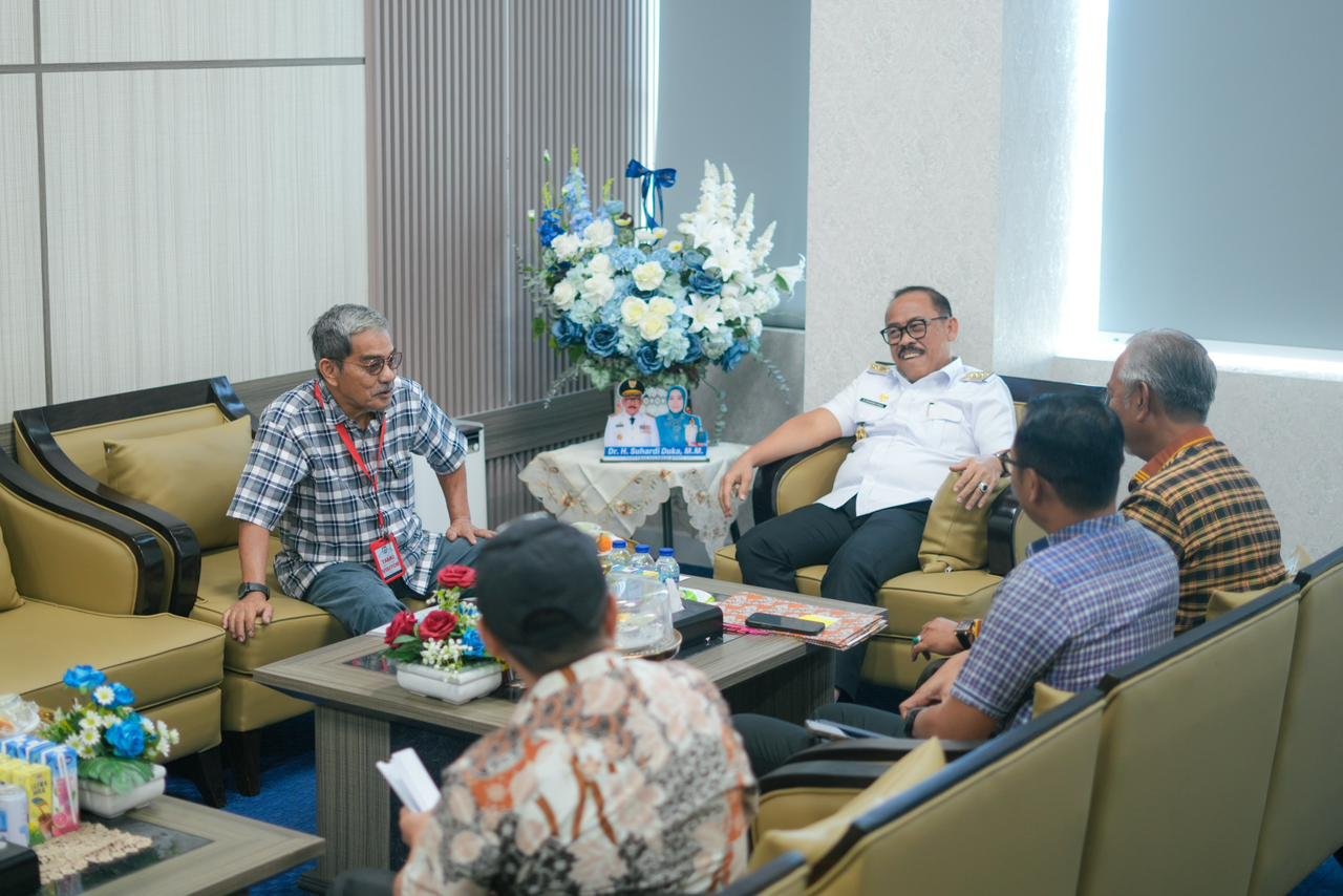 Plt Pemkesra Dampingi Gubernur Sulbar Terima Audiensi Komite DOB Balanipa – Mattanews.co