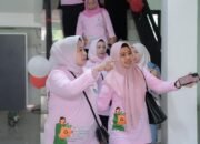 Semarak HUT RI : Staf Ahli PKK Sulbar Teliti Kerapihan dan Kreativitas Kantor OPD