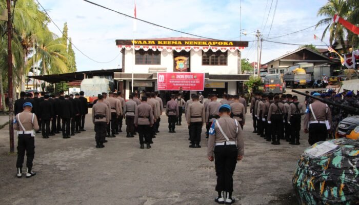 Polres Fakfak Gelar Upacara HUT ke-80 Kemerdekaan RI