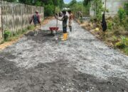 Dalam Pengawasan Dinas PU, Proyek Jalan Amwat Kembali Ampar Batu