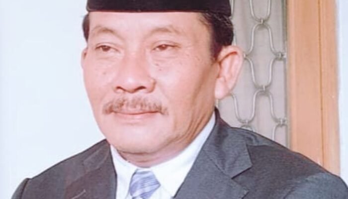 Sujani “Bupati Swasta” Tetap Gelar Ruwatan dan Tirakatan RPS di GOR Sidoarjo