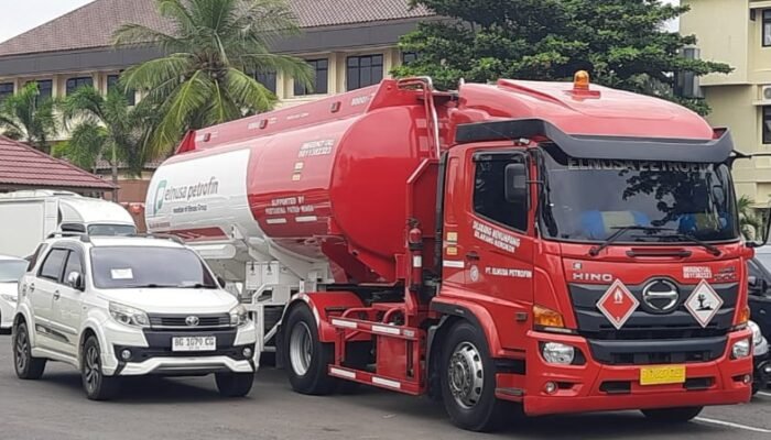 Polda Sumsel Bongkar Praktik ‘Kencing’ BBM, Sopir Tangki PT Elnusa Ptrofin Diamankan