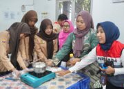 KWT Binaan Pertamina Ajarkan Kelola Sampah Organik di SMAN 14 Palembang