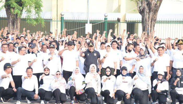 Pemkab Sidoarjo Gelar Apel Akbar, Bupati Subandi Pimpin Langsung Ribuan Pegawai Non-ASN