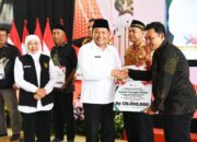Wujudkan Kesejahteraan Sosial, Masyarakat Sidoarjo Terima Bansos Pemprov Jatim Senilai Rp 4,9 Miliar