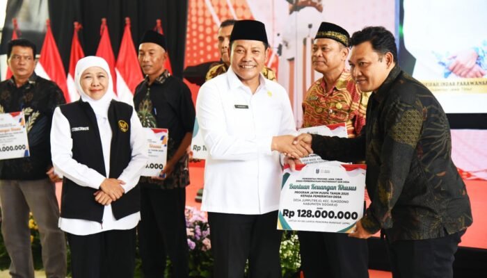 Wujudkan Kesejahteraan Sosial, Masyarakat Sidoarjo Terima Bansos Pemprov Jatim Senilai Rp 4,9 Miliar