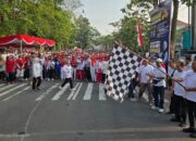 Bupati Tulungagung Lepas Ribuan Peserta Jalan Sehat HUT RI ke-80 Dan Hari Koperasi Nasional, Hadiah Utama Sepeda Motor