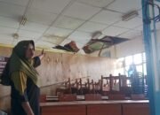 Lima Atap dan Plafon Ruangan SD N 31 Palembang Ambrol