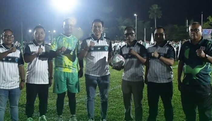 Bupati Fadhil Arief Resmi Buka Piala Bupati Super Tangguh U-35 Batang Hari
