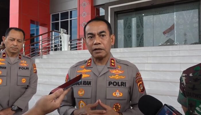 Pelaku Perusakan dan Pembakaran Fasilitas Umum Diperiksa Urine