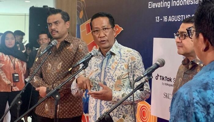 Menkum Tegaskan Pengunjung Restoran Tak Akan Dibebani Royalti