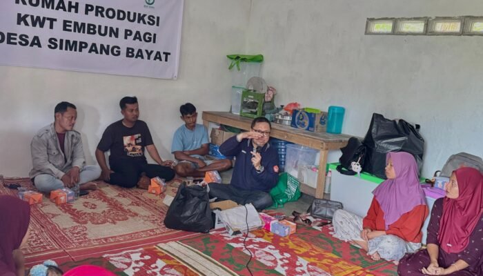 Dari Limbah Jadi Penyelamat, PHE Jambi Merang Buat Inovasi Kulit Singkong Jadi Bahan Pemadam Kebakaran