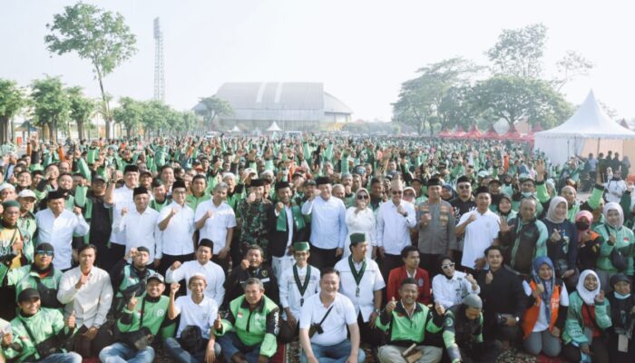 Bupati Subandi Gelar Doa Bersama Ribuan Ojol Sidoarjo