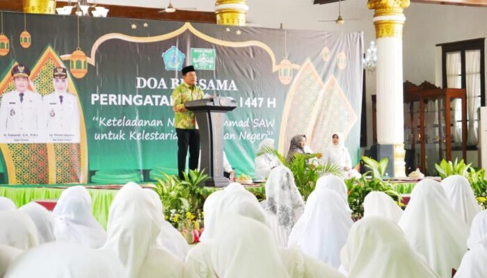Meneladani Nabi Muhammad SAW, Bupati Subandi Serukan Kerukunan dan Kepedulian terhadap Lingkungan