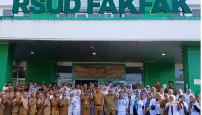 Bupati Fakfak Atensi Fasilitas Kesehatan Hingga Insentif Dokter