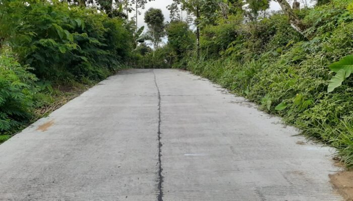 DPUBM Kabupaten Malang Rampungkan Peningkatan Jalan Tlogosari – Mulyoasri Ampelgading