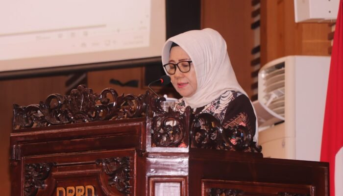 Fraksi-Fraksi DPRD Kabupaten Malang Berikan Masukan dan Saran Ke Pemkab